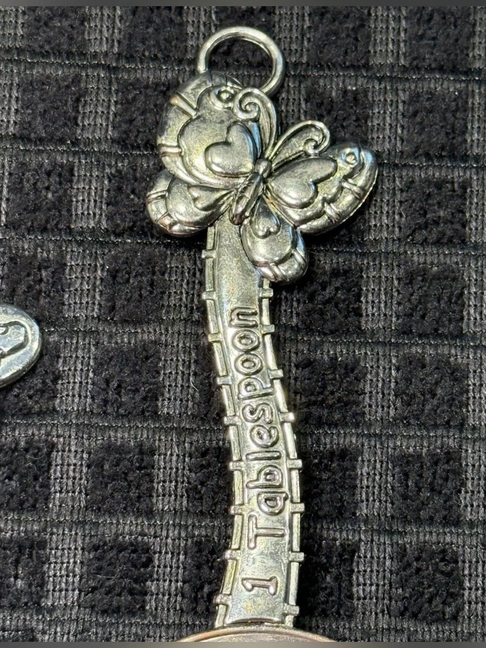 Ganz Embossed Measuring Spoons Butterflies Flowers Set of 4 Excellent Condition